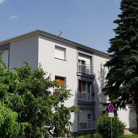 Apartment Apartman Monte Rizzi
